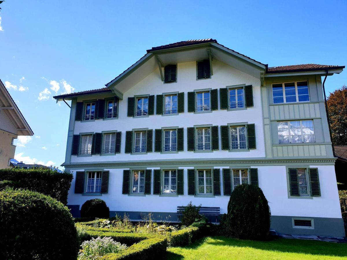 Interlaken Town House Sleeps 12 Guests Central Exteriör bild