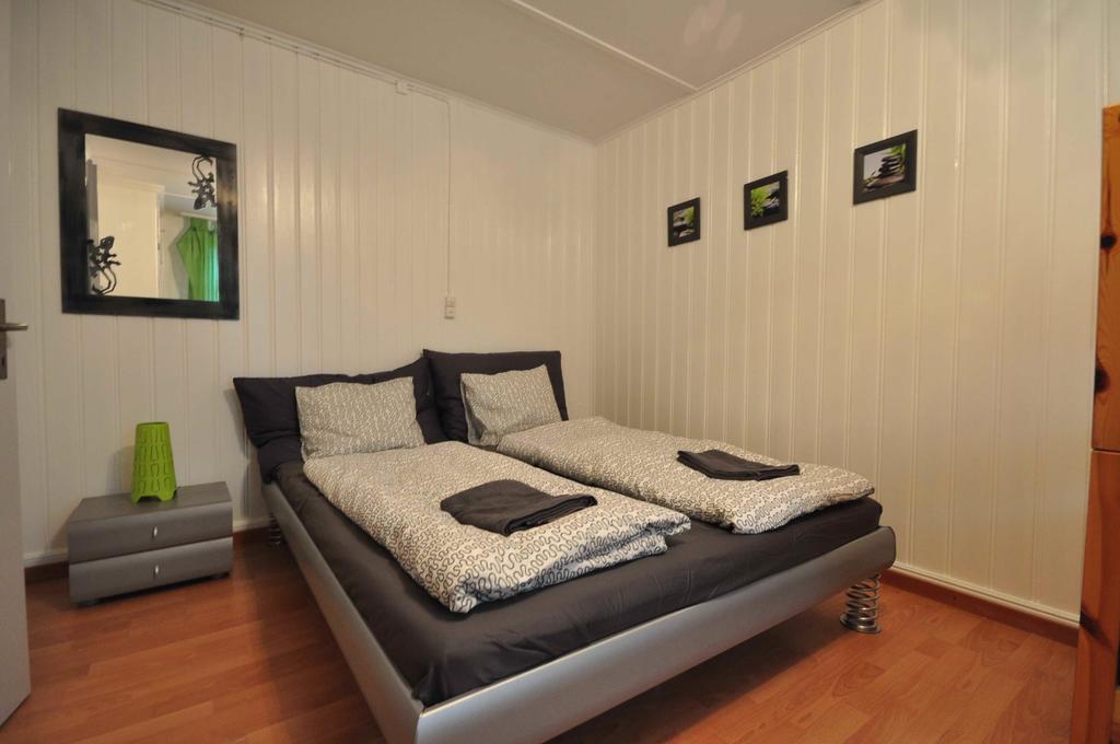 Interlaken Town House Sleeps 12 Guests Central Rum bild